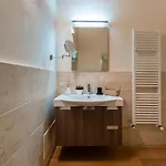 Апартаменты Deluxe In Palazzo Storico - Centro - Isola Rossa Сассари