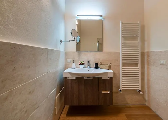 Appartement Deluxe In Palazzo Storico - Centro - Isola Rossa Sassari