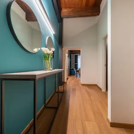 Deluxe In Palazzo Storico - Centro - Isola Rossa * 萨萨里